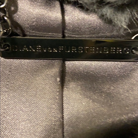 Diane VonFurstenburg Faux Fur Coat - Picture 2 of 6